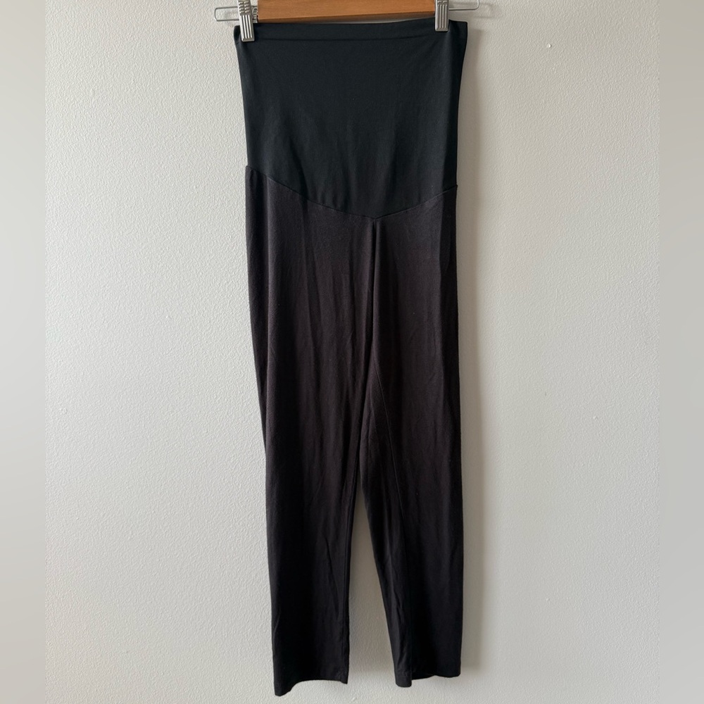 A Pea in the Pod Maternity Leggings- Size M